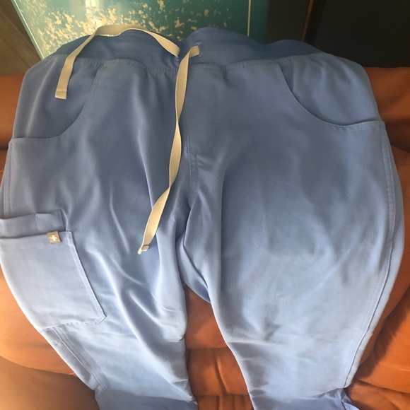 Figs Ceil Blue Kade Cargo Scrub Pants - Picture 6 of 8
